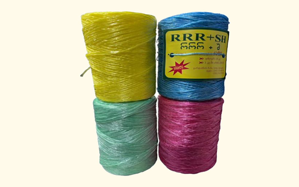 ფერადი პოლიპროპილენის ძაფი